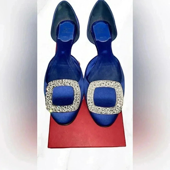 Authentic Roger Vivier statement blue satin Dorsay flat pointed toe sandal 35.5 - Picture 5 of 6
